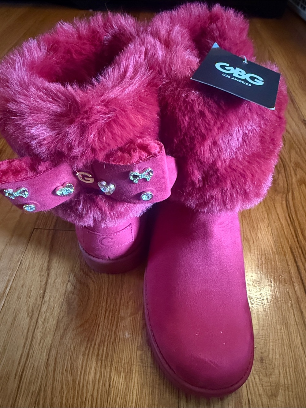 Woman’s New Faux Fur Bow Winter Boots - Red size 9